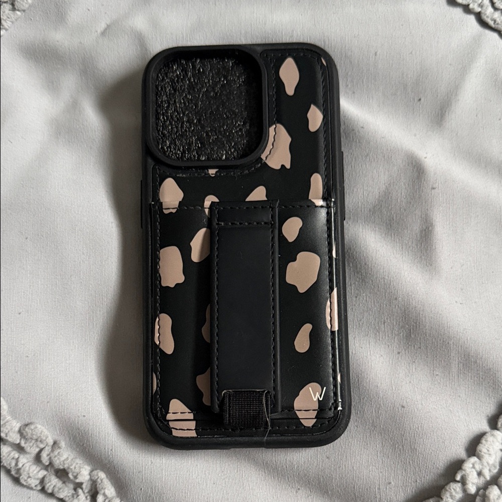 walli case iPhone 15 pro